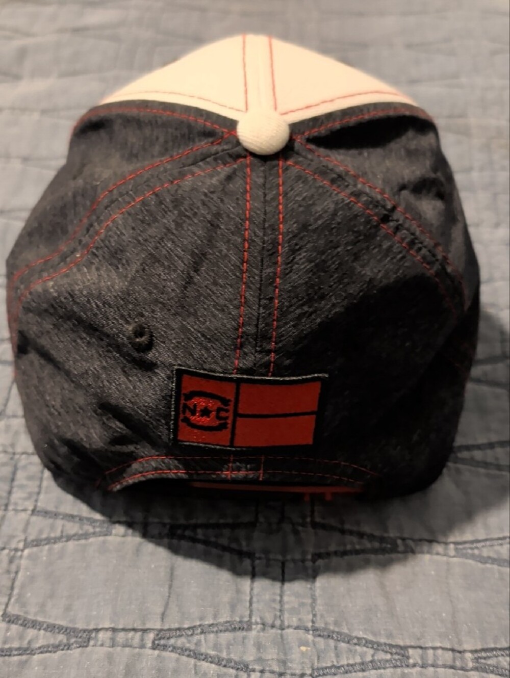 NWOTs Zephyr Carolina Hurricanes White and Black Baseball Cap with Red Logo - Picture 3 of 7